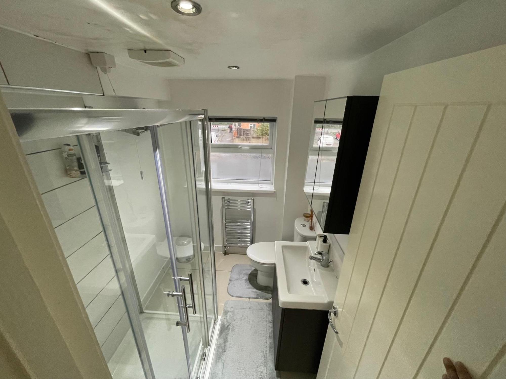 Welcome Rooms 54 Swindon Buitenkant foto